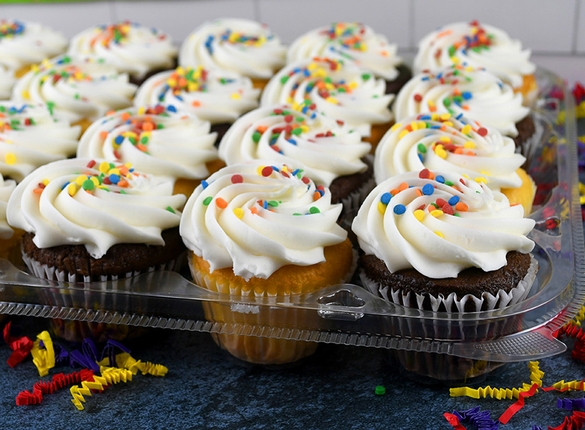 Trays of outlet cupcakes